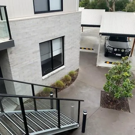 Captains Cove 1St Floor Spa Luxury Apartments - Free Netflix Paynesville Exterior photo