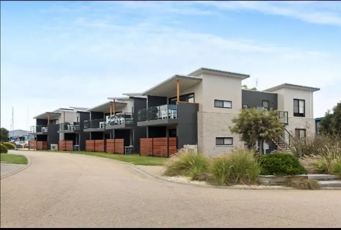 Captains Cove 1St Floor Spa Luxury Apartments - Free Netflix