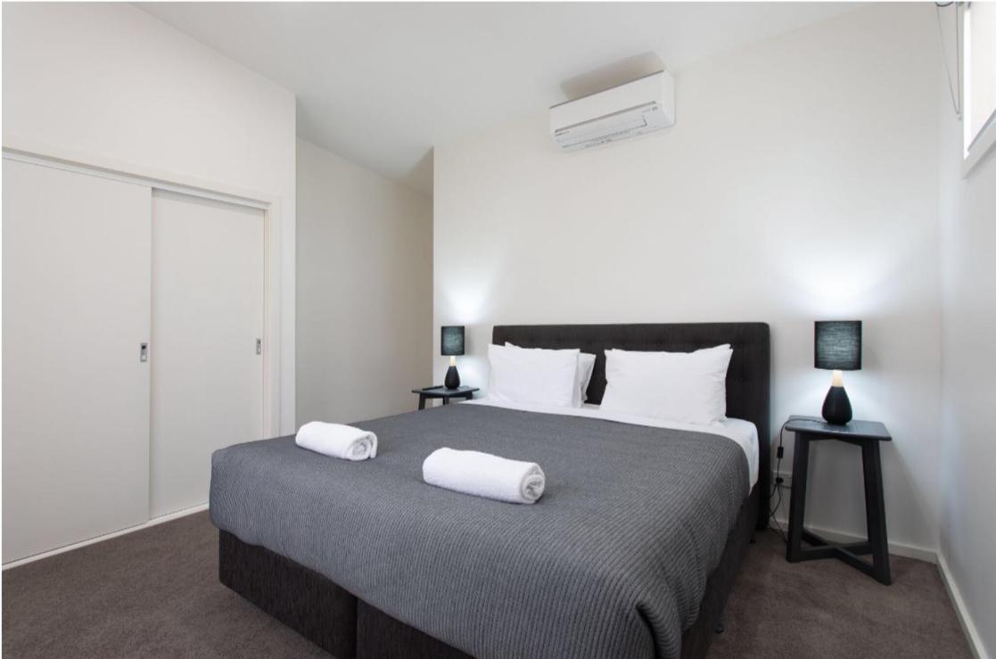 Captains Cove 1st Floor Luxury - Free Netflix Apartment *