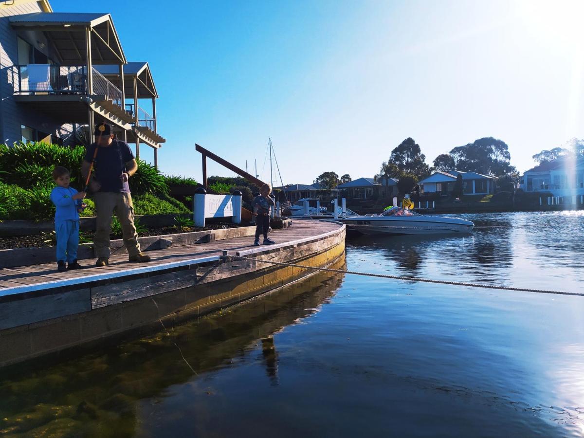 Captains Cove 1st Floor Luxury - Free Netflix Paynesville