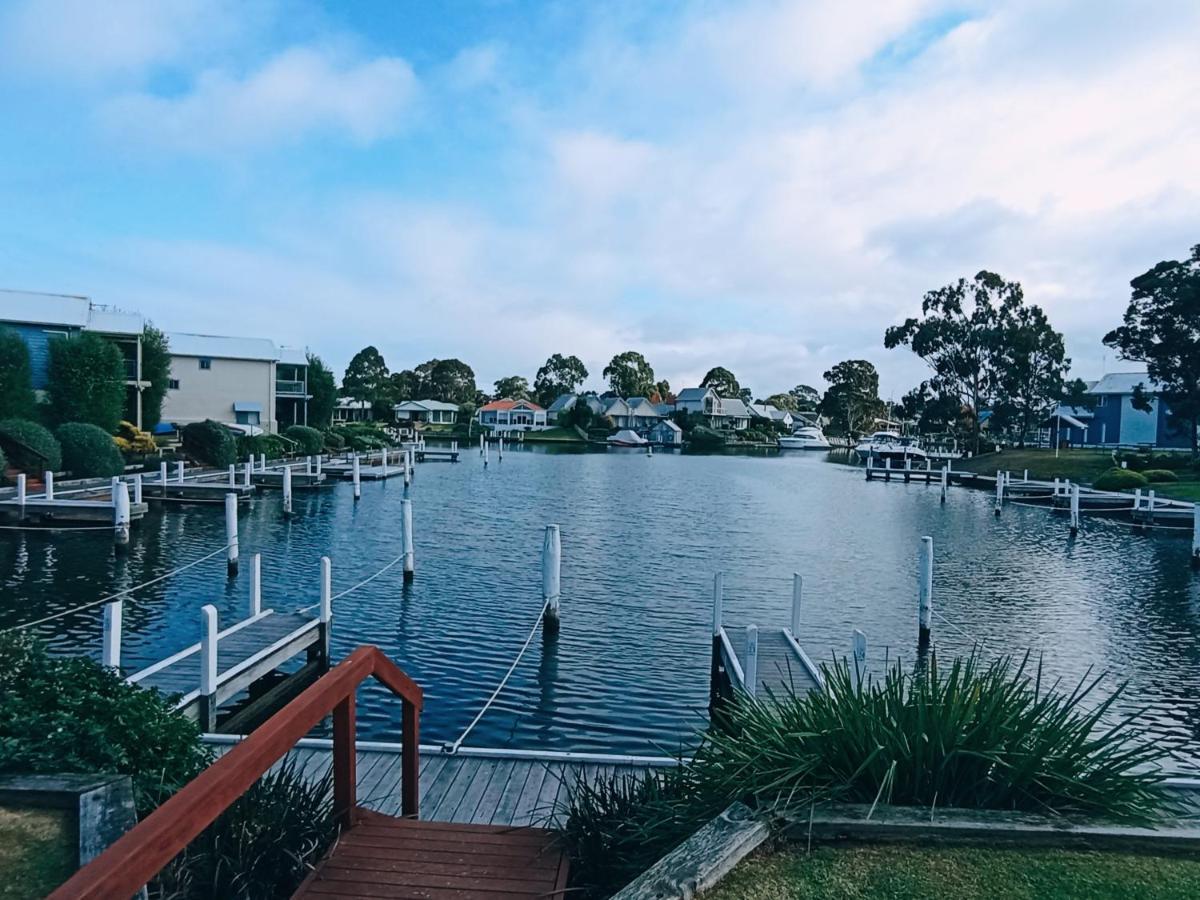 Captains Cove 1st Floor Luxury - Free Netflix Apartment Paynesville